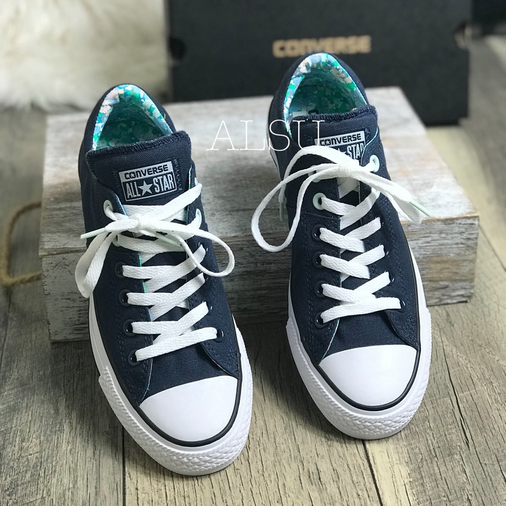 Converse Ctas Madison OX Athletic Navy W AUTHENTIC - Picture 4 of 8